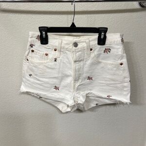 Levi’s denim shorts